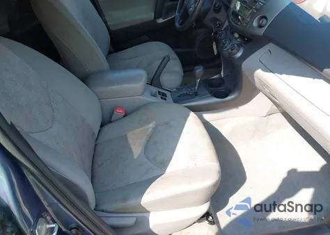 2011 Toyota Rav4 z USA, uszkodzony, nr VIN 2T3BF4DV8BW117277